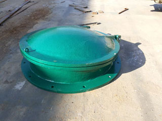 ��������T